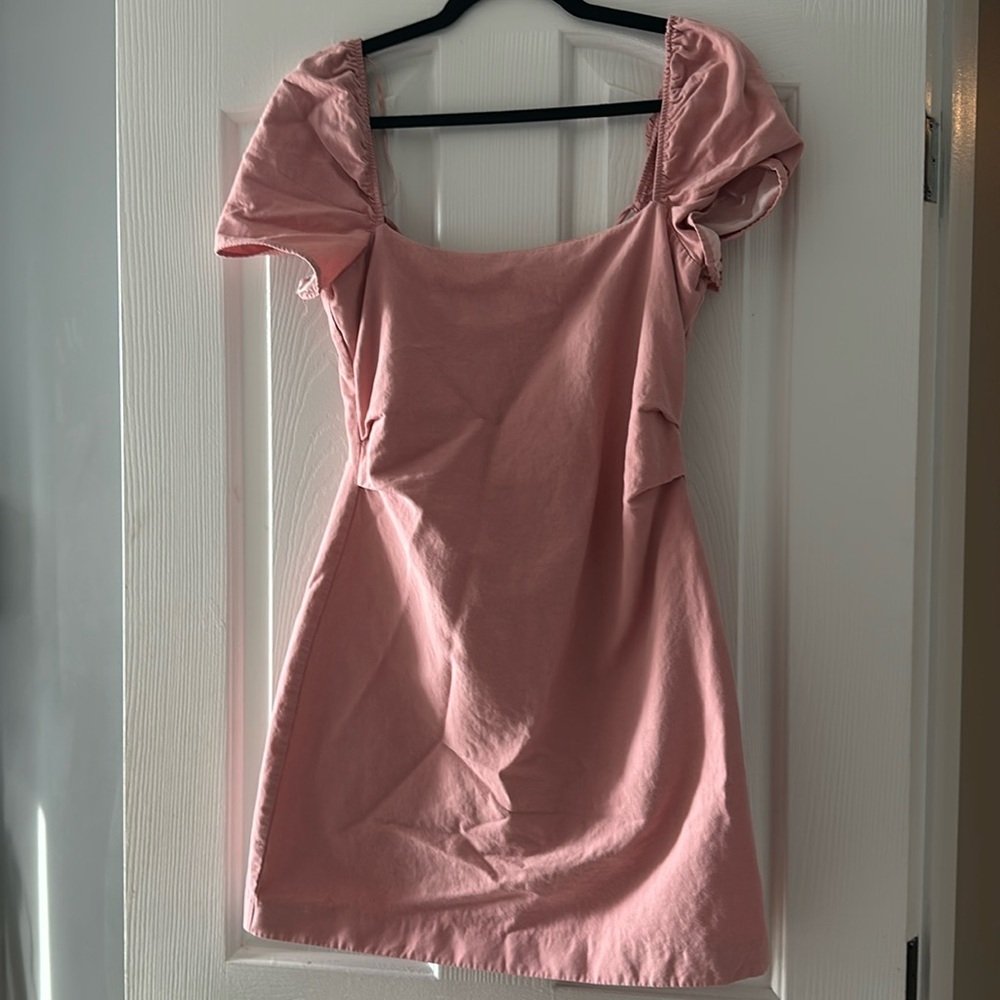 Only worn to go see the Barbie movie (it worked very well!)